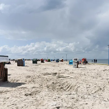 Oll Smee 9 - Huus Twee Mit Eingezaeunten Garten, Weitblick, Kamin Und Strandkorb