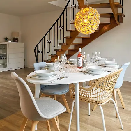Holiday home Oll Smee 9 - Huus Twee Mit Eingezaeunten Garten, Weitblick, Kamin Und Strandkorb Werdum