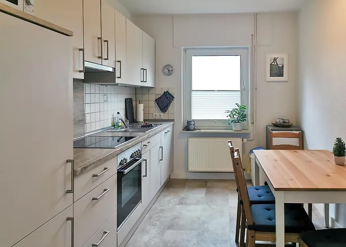 Oll Smee 9 - Huus Twee Mit Eingezaeunten Garten, Weitblick, Kamin Und Strandkorb * Werdum